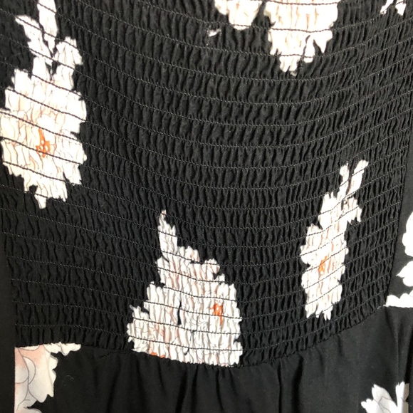 Floral Print Dress - Picture 5 of 5